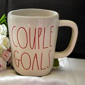 🍄🌸🌸NWT Rae Dunn Couple Goals mug🌸🌸
